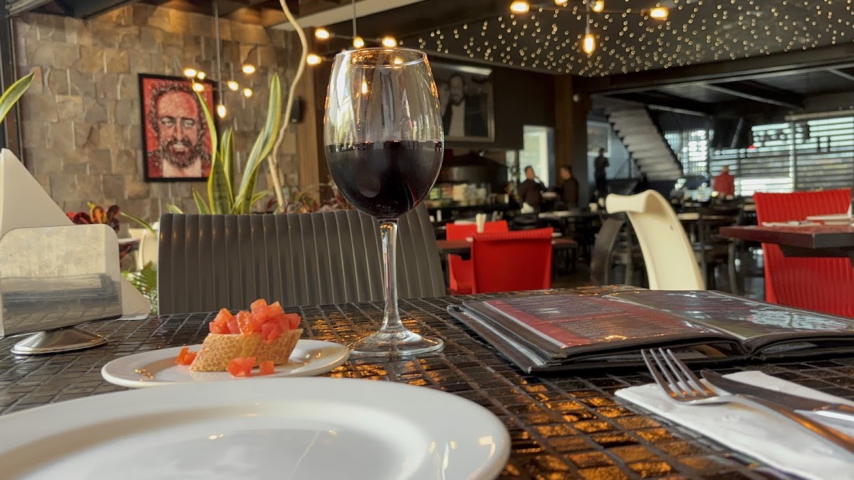 Pavarotti Ristorante-3